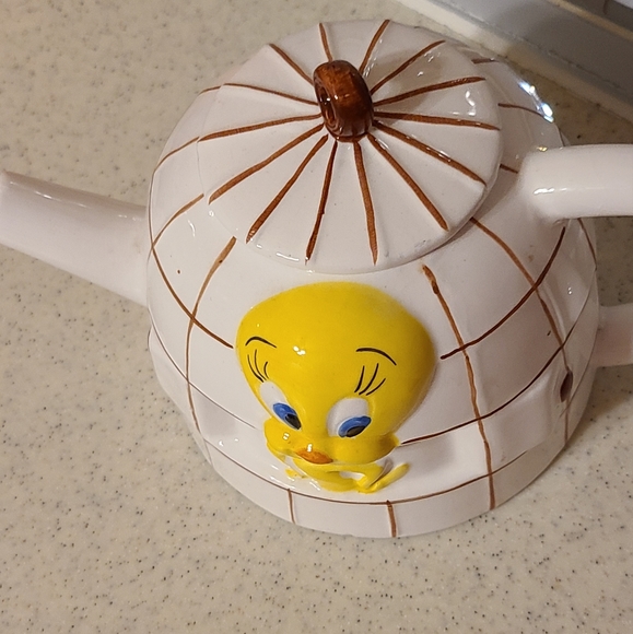 Tweetybird Vintage TeaPot - Picture 10 of 10